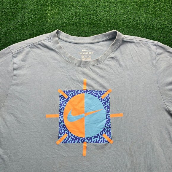 Nike‎ Tshirt Mens 2XL Light Blue Short Sleeve Graphic Tee Outdoors Casual - Picture 2 of 13